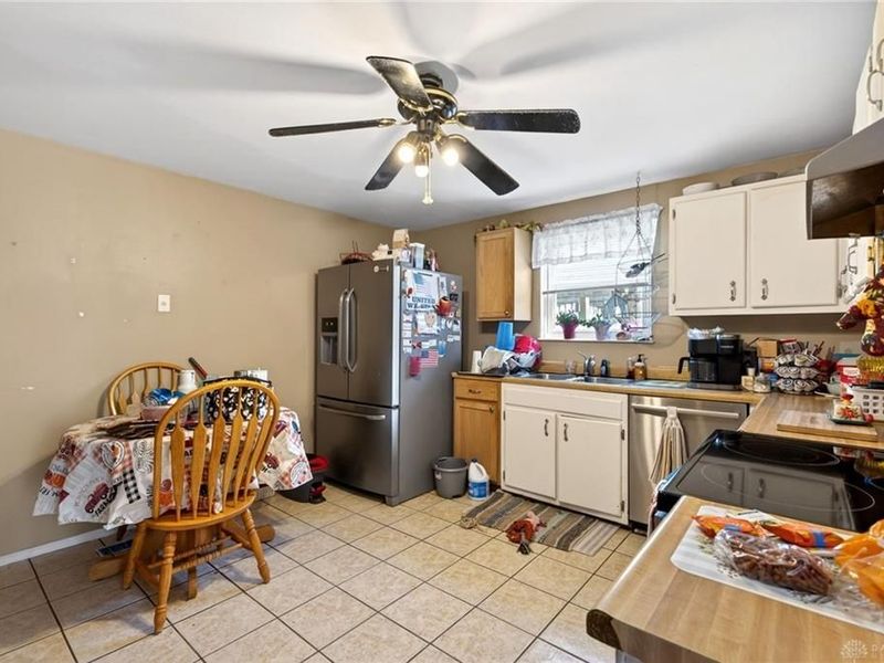 5770 Charlesgate Road, Dayton, OH 45424 Photo 10