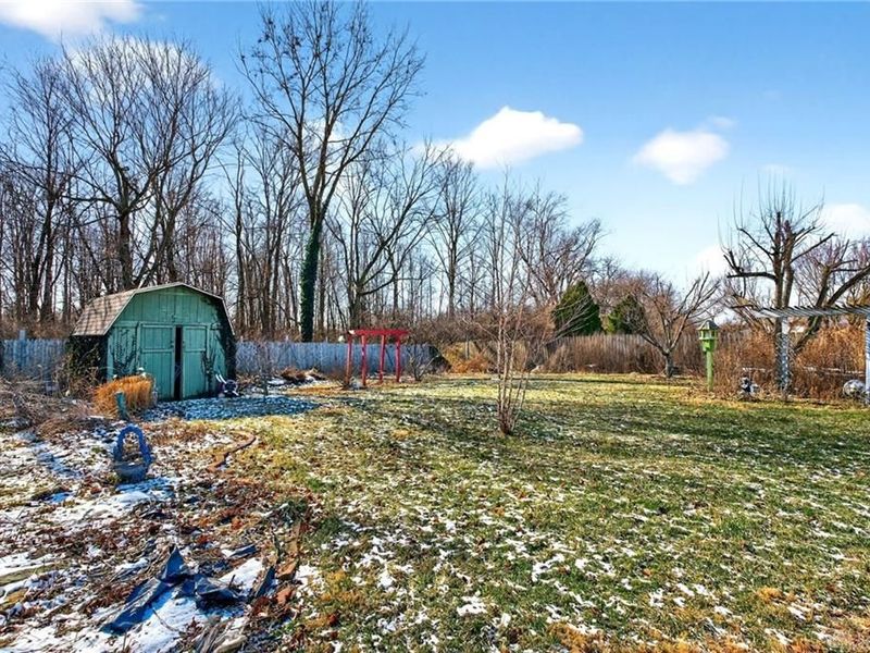 5770 Charlesgate Road, Dayton, OH 45424 Photo 18