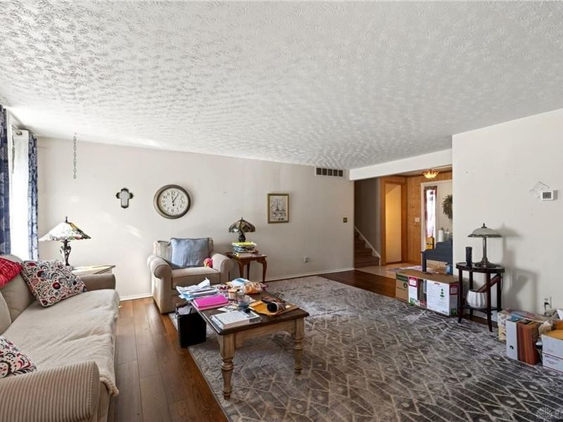 5770 Charlesgate Road, Dayton, OH 45424 Photo 7