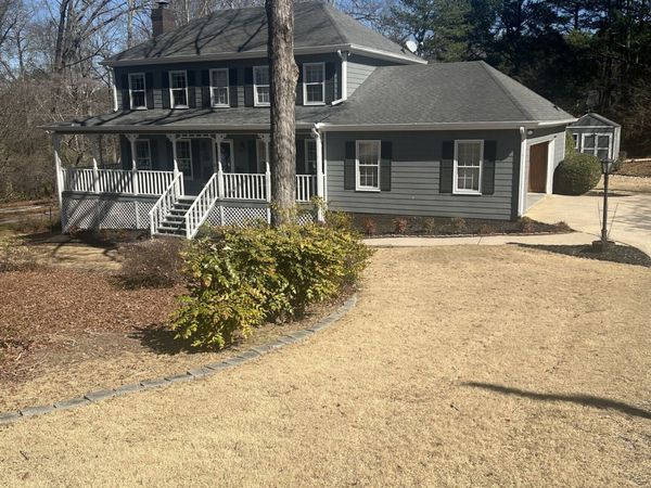 2070 ROCKDALE Circle, Snellville, GA 30078