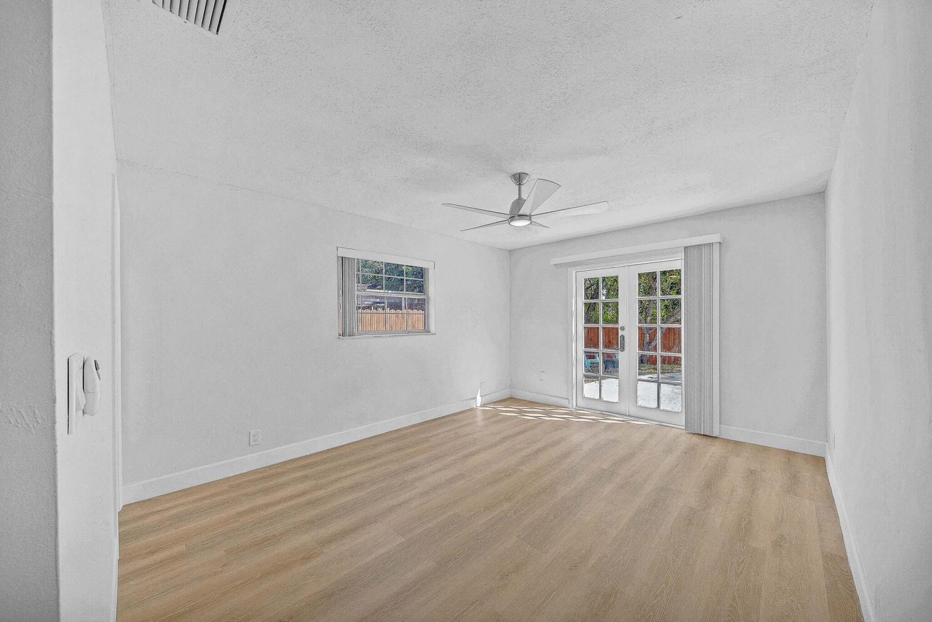 6520 Kimberly Boulevard, North Lauderdale, FL 33068 Photo