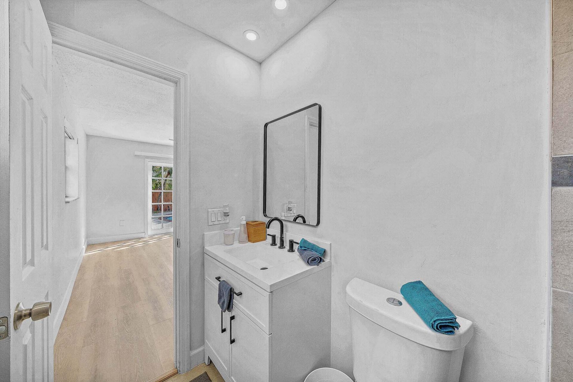 6520 Kimberly Boulevard, North Lauderdale, FL 33068 Photo