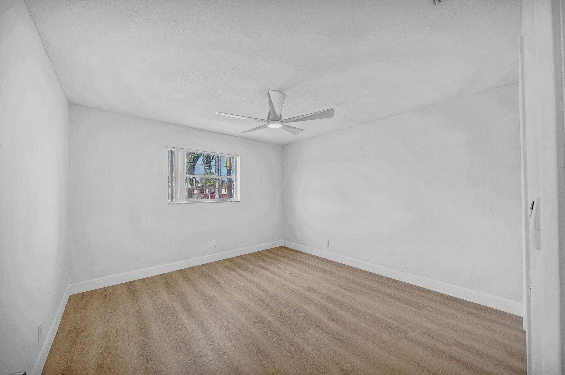 6520 Kimberly Boulevard, North Lauderdale, FL 33068 Photo