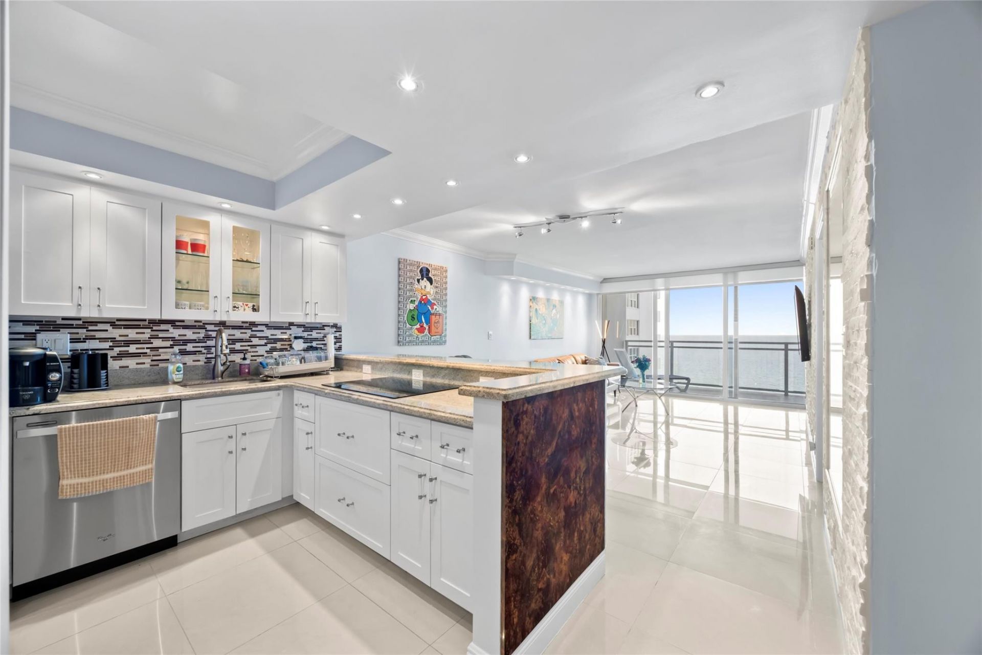 2030 S Ocean Drive, Unit 1216, Hallandale Beach, FL 33009 Photo