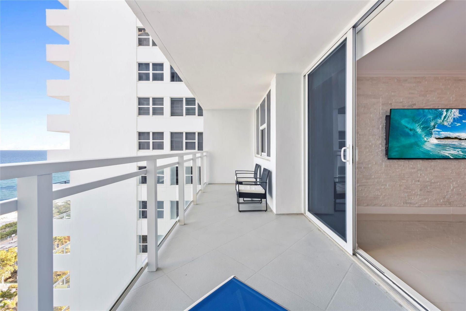 2030 S Ocean Drive, Unit 1216, Hallandale Beach, FL 33009 Photo