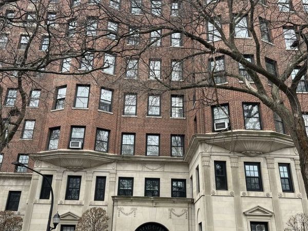 2608 N Lakeview Avenue, Unit 6D, Chicago, IL 60614