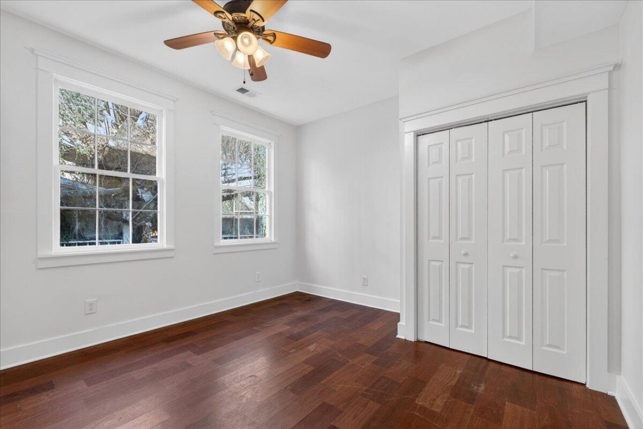 66 America Street Photo 34