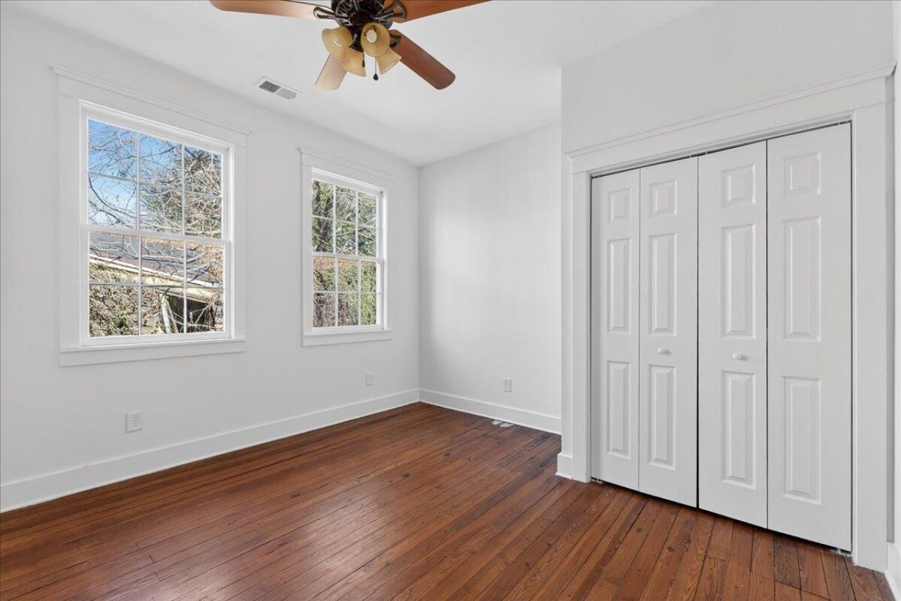 66 America Street Photo 9