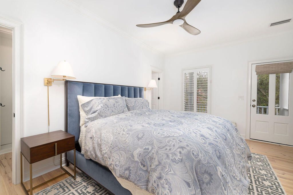 281 N Shelmore Boulevard Photo 25