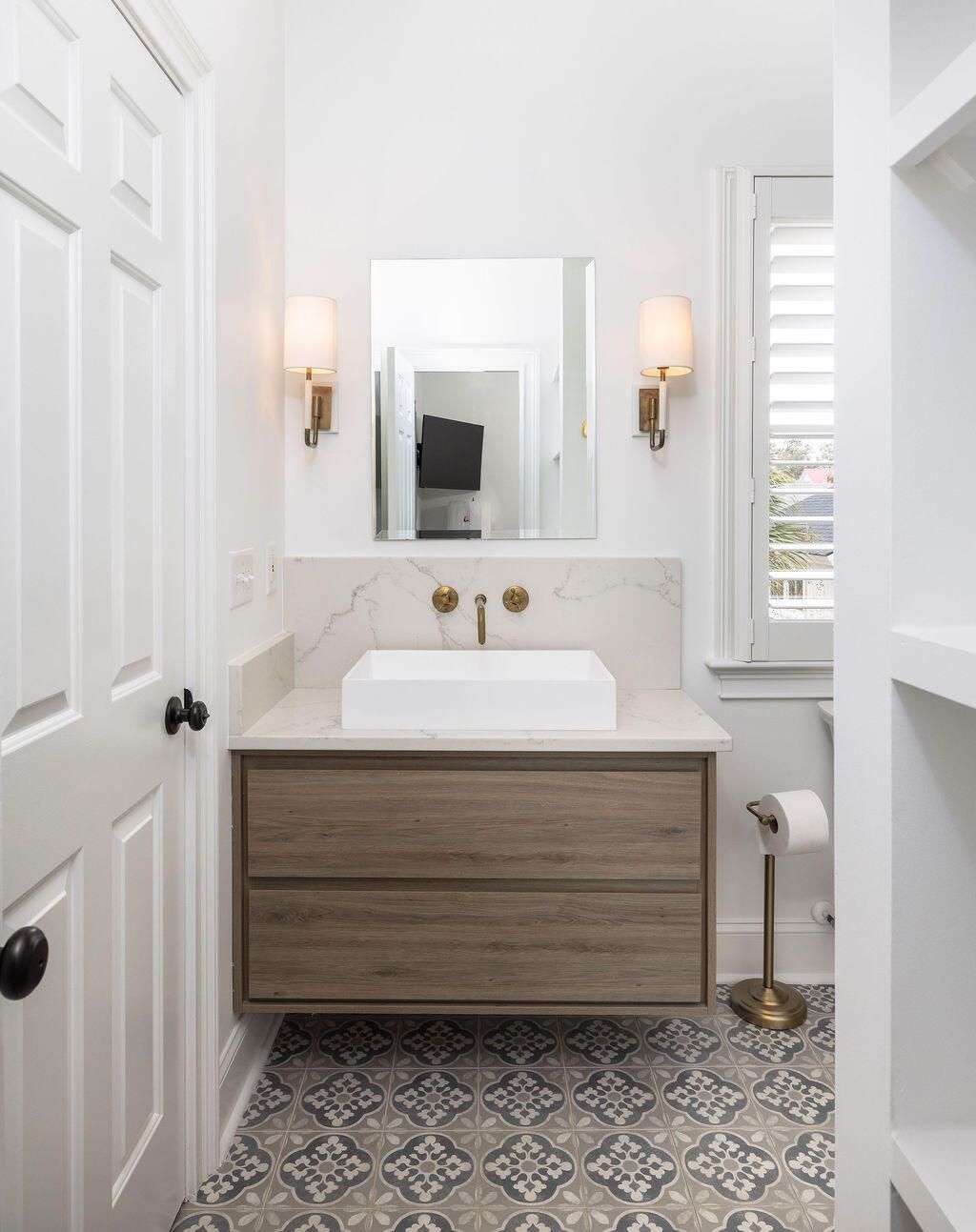 281 N Shelmore Boulevard Photo 34