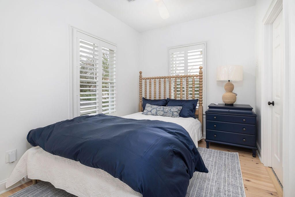 281 N Shelmore Boulevard Photo 35