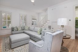 281 N Shelmore Boulevard photo 4