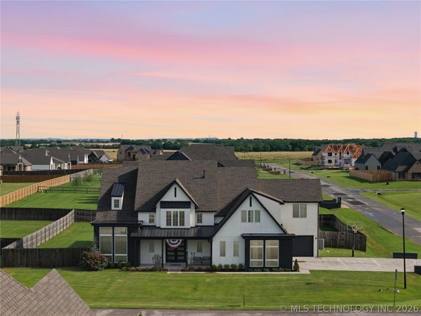 15 W 166th Place S, Glenpool, OK 74033