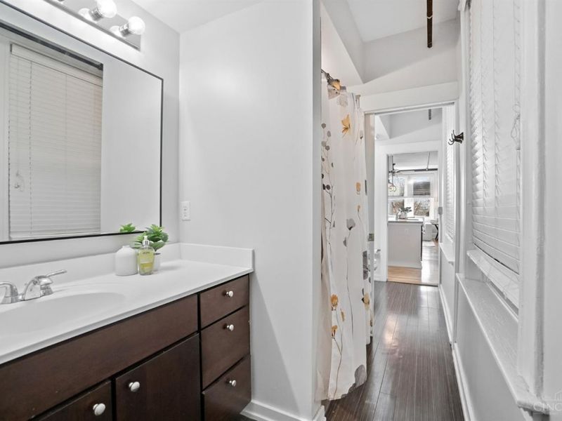 1415 Vine Street, Unit 305, Cincinnati, OH 45202 Photo 17
