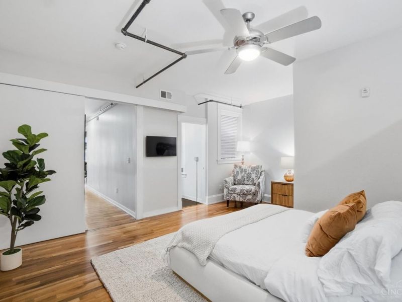 1415 Vine Street, Unit 305, Cincinnati, OH 45202 Photo 22