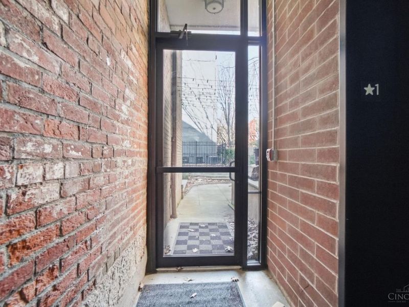 1415 Vine Street, Unit 305, Cincinnati, OH 45202 Photo 31