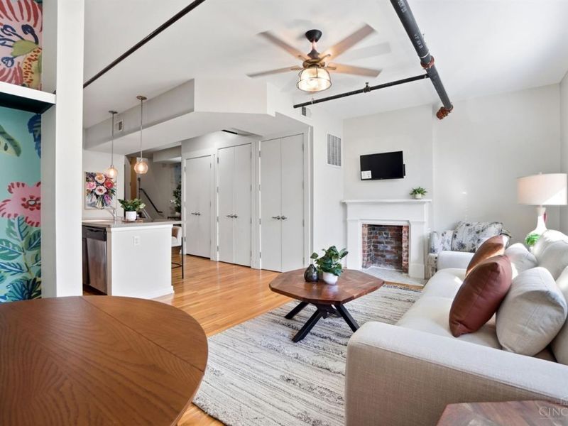 1415 Vine Street, Unit 305, Cincinnati, OH 45202 Photo 7