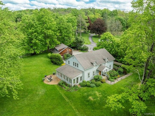 1282 Hollow Road , Clinton Corners, NY 12514