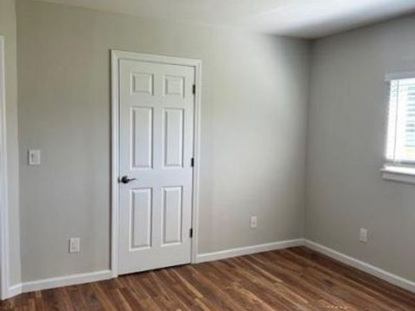 5 Pointe Circle S, Unit 5, Coram, NY 11727