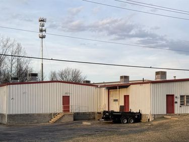 1367 HOPEMAN PKWY, WAYNESBORO, VA 22980