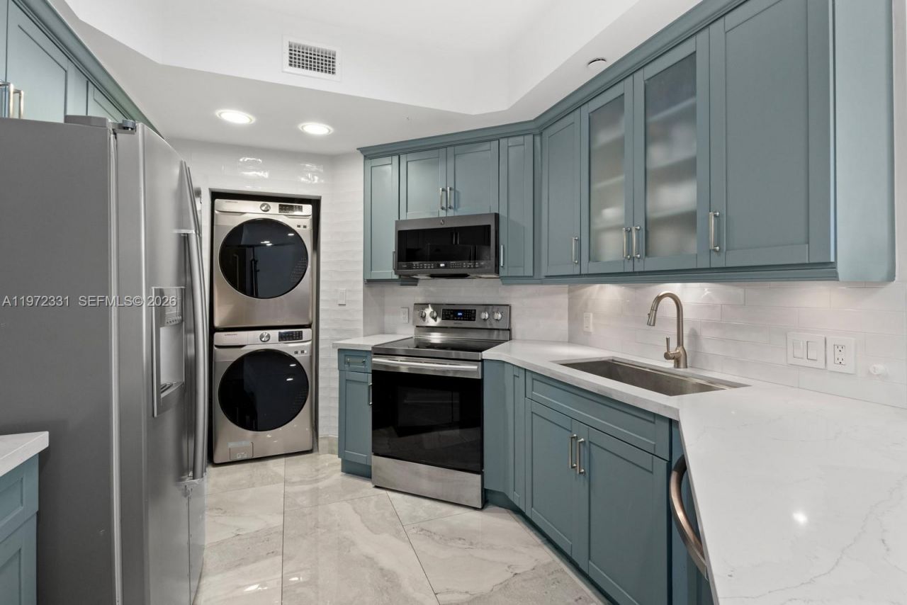 888 Brickell Key Dr, Unit 1200, Miami, FL 33131 Photo