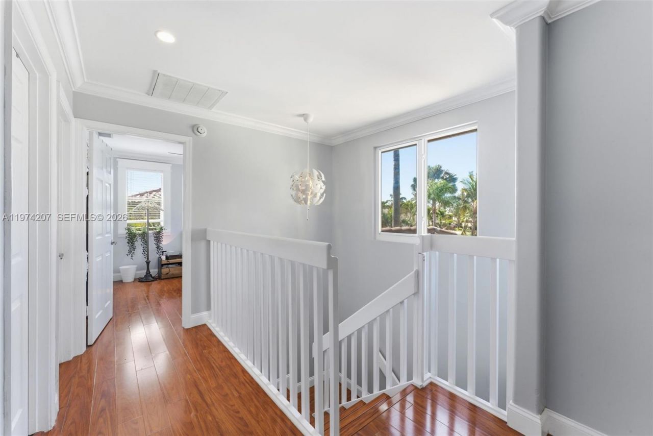 1521 NW 178th Ter, Pembroke Pines, FL 33029 Photo