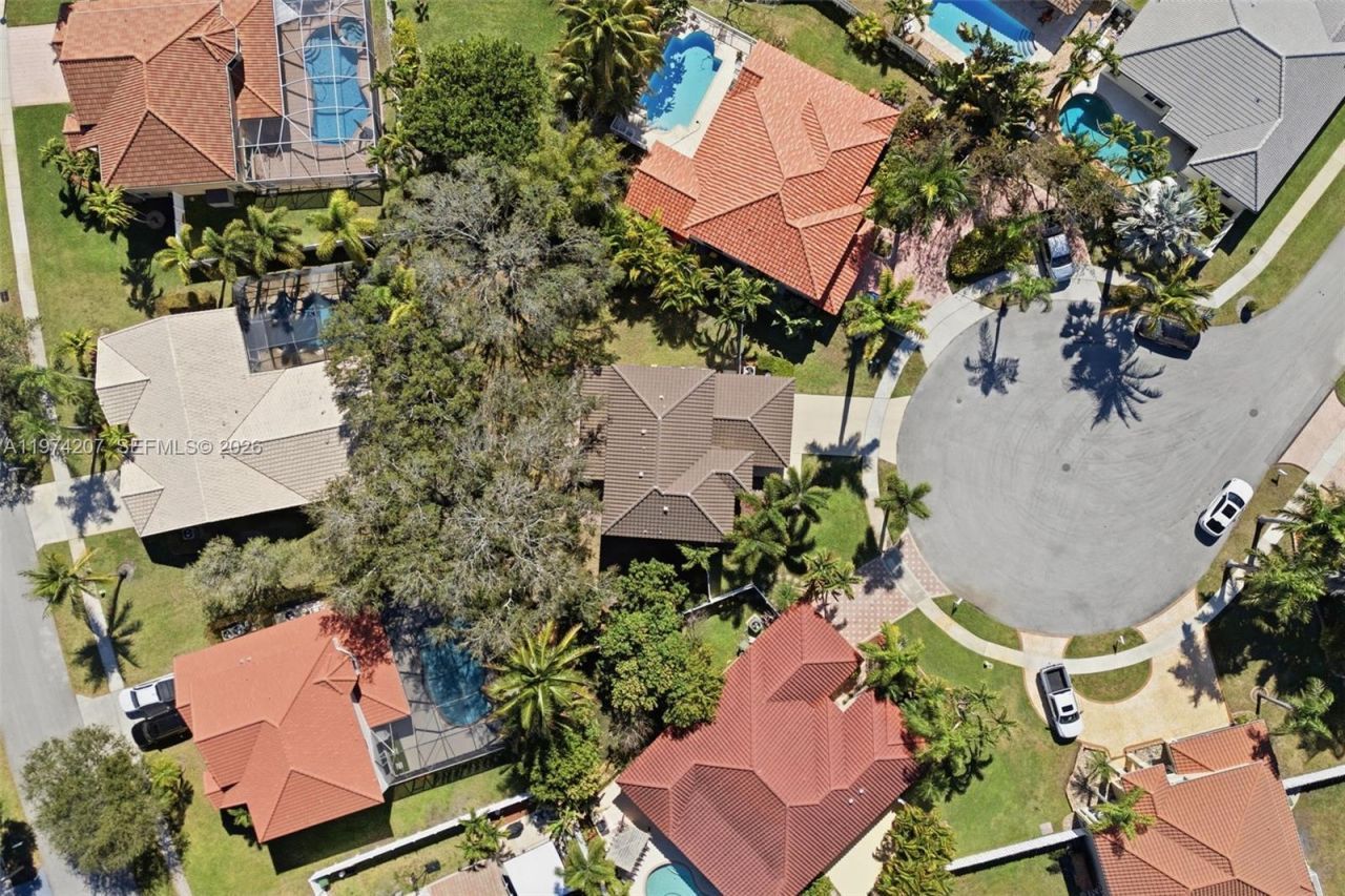 1521 NW 178th Ter, Pembroke Pines, FL 33029 Photo