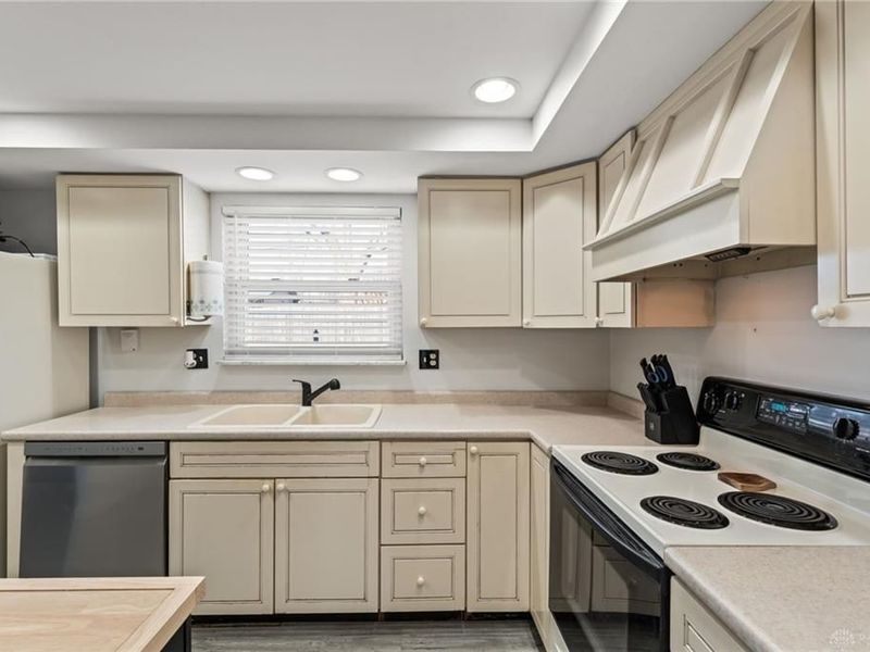 5917 Longford Road, Huber Heights, OH 45424 Photo 17