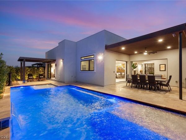 445 Cliff Terrace Avenue , Las Vegas, NV 89138