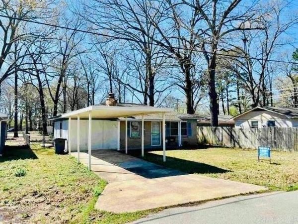 404 SE First Street, Bryant, AR 72022