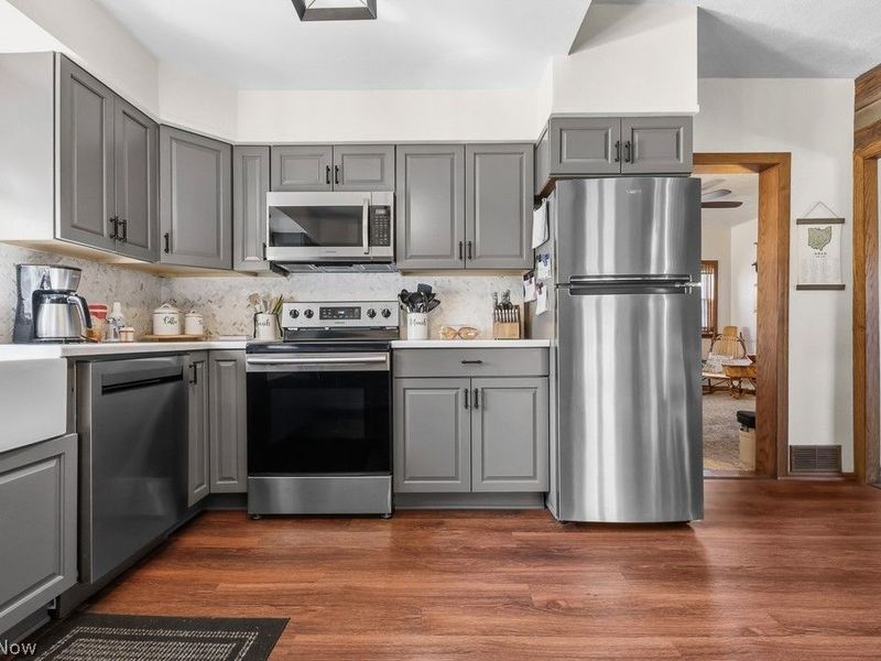 6686 Mahoning Avenue NE, Alliance, OH 44601 Photo 8