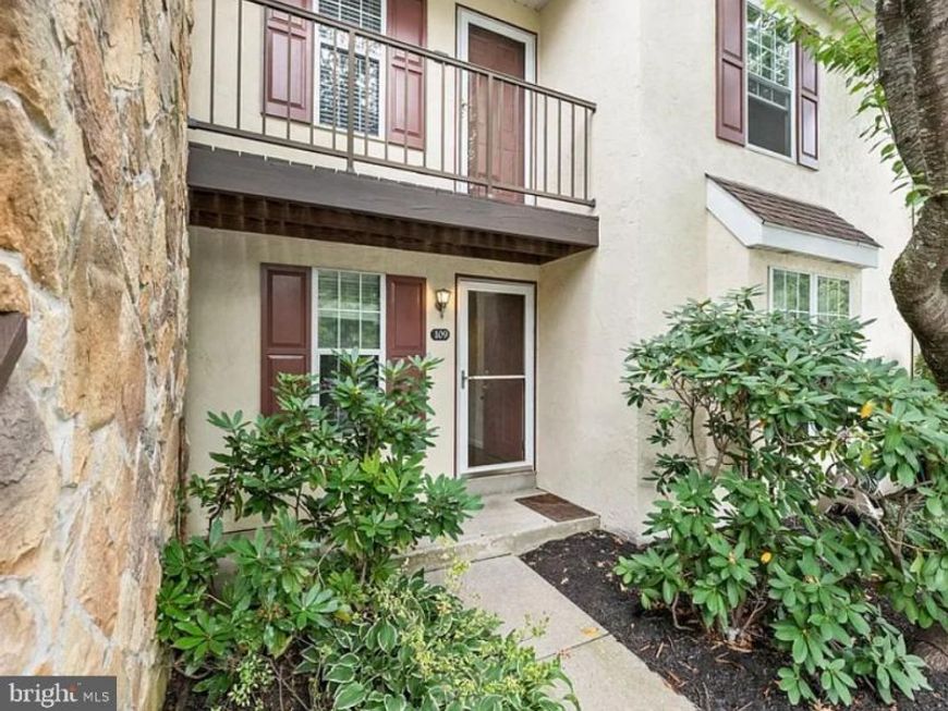 109 Valley Stream Circle , Unit 109A, Chesterbrook, PA 19087 Main Photo
