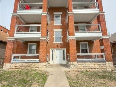 3206 E 11 th Street, Kansas City, MO 64127