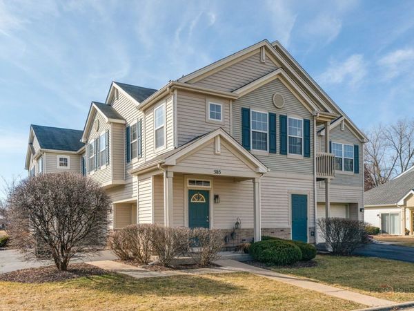 Unit 585, Lakemoor, IL 60051