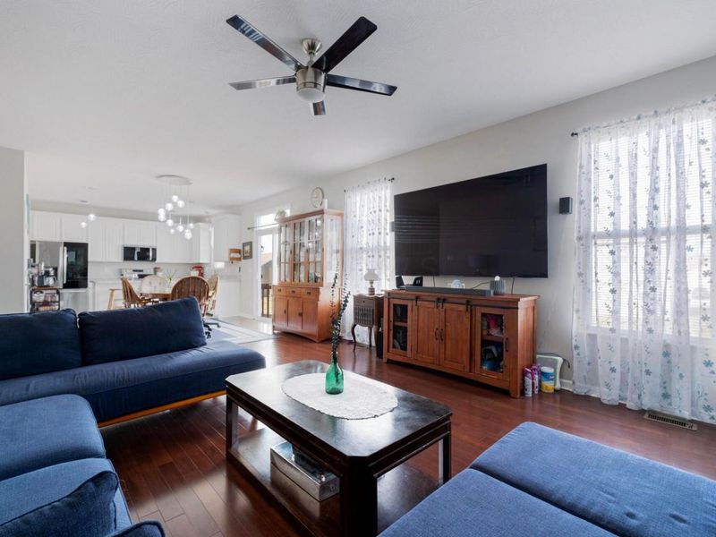 94 Sandburg Drive, Lithopolis, OH 43136 Photo 11