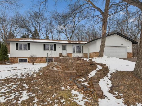5141 Brooks Circle SE, Prior Lake, MN 55372