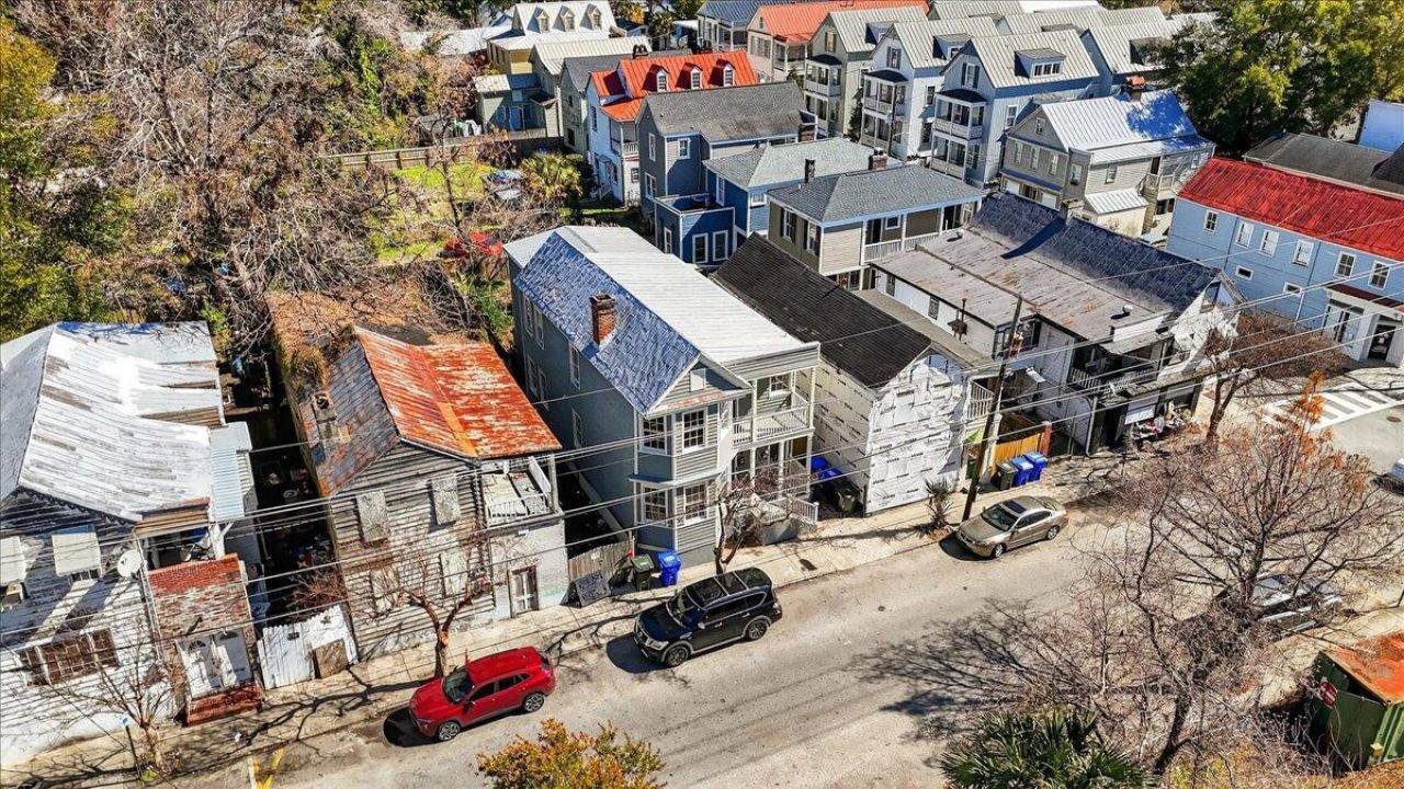 66 America Street  Photo 51