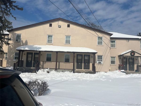 134 Sgt. Amory Drive, Unit 5, Pearl River, NY 10965