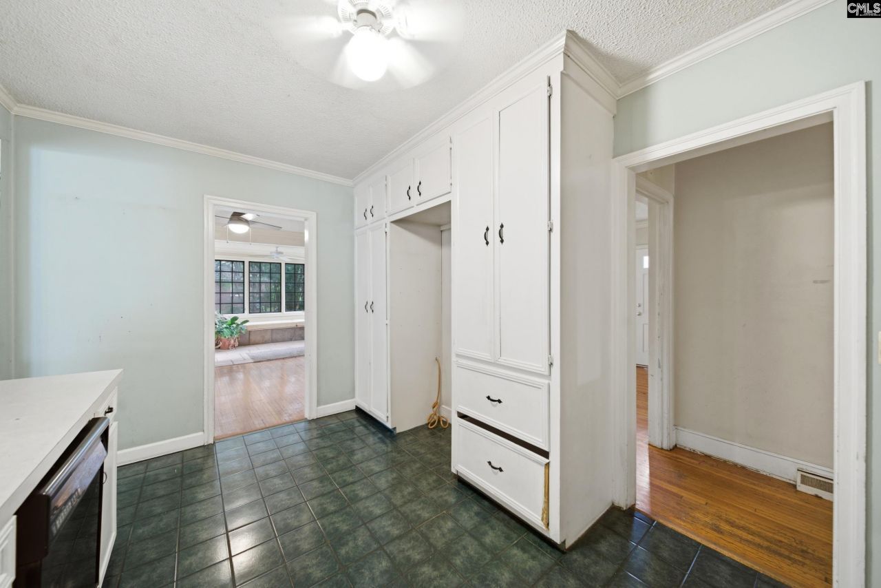 6429 Pinefield Road  Photo 15