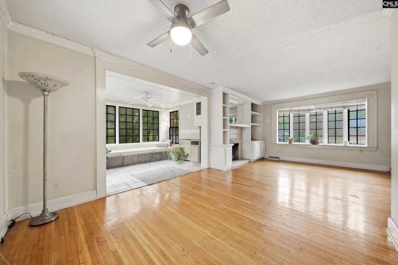 6429 Pinefield Road  Photo 4