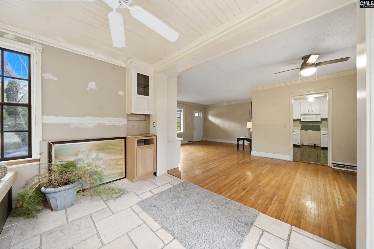 6429 Pinefield Road  Photo 5