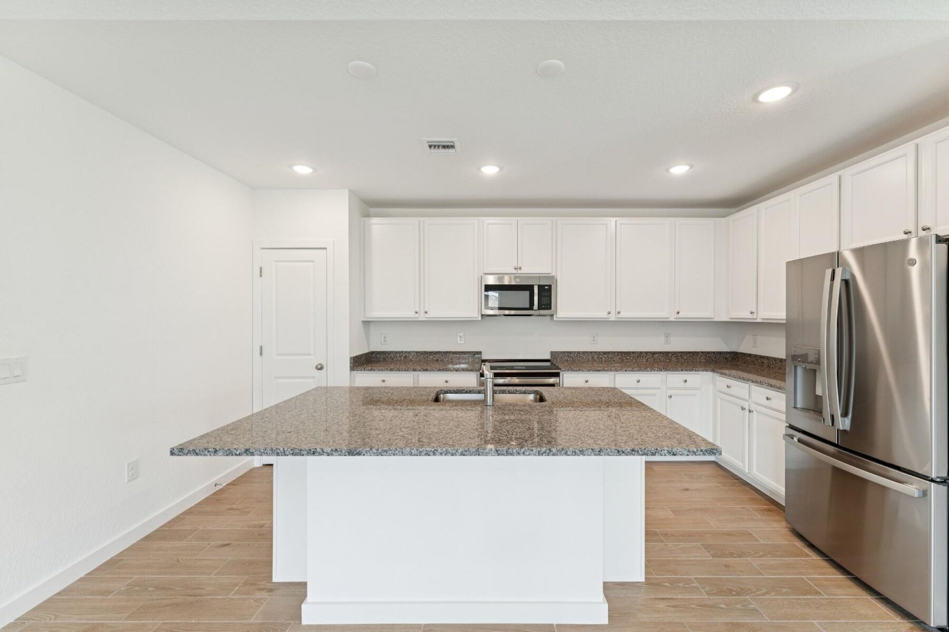 879 SW Mccoy Avenue, Unit 74, Port Saint Lucie, FL 34953 Photo