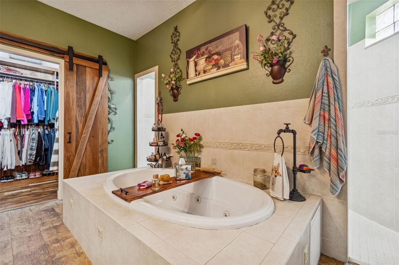 2921 Lampp Road, Plant City, FL 33565 Photo