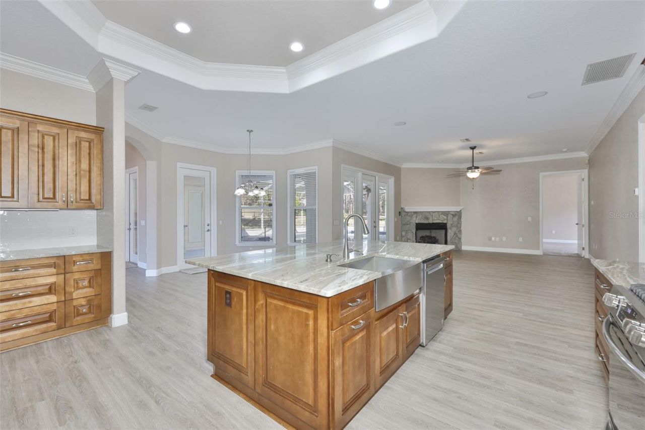 11235 Warm Wind Way, Weeki Wachee, FL 34613 Photo