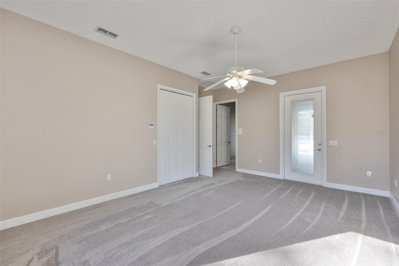 11235 Warm Wind Way, Weeki Wachee, FL 34613 Photo