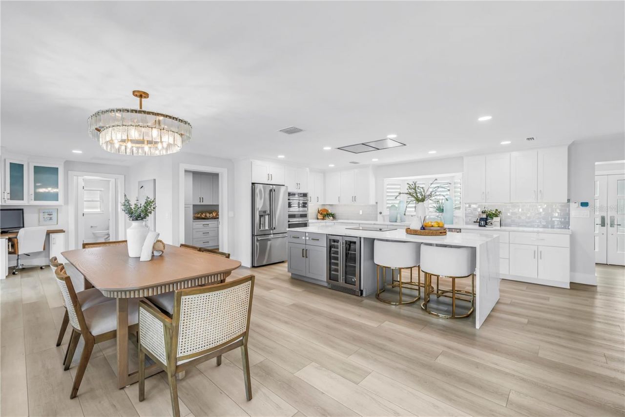 1093 42nd Avenue Ne, Saint Petersburg, FL 33703 Photo