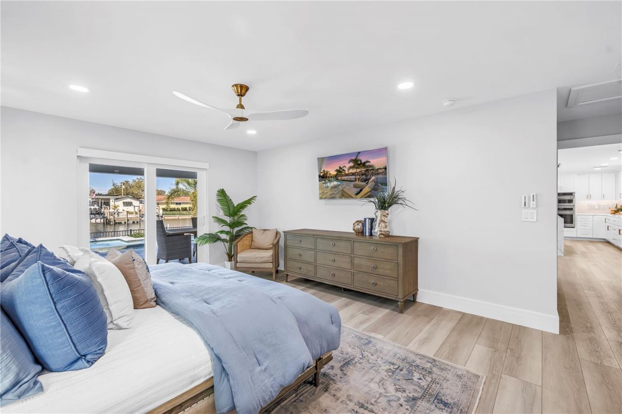 1093 42nd Avenue Ne, Saint Petersburg, FL 33703 Photo