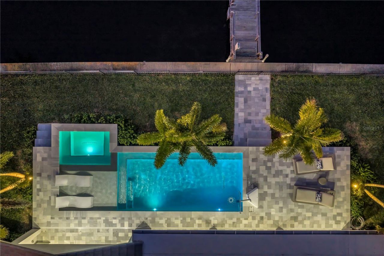 1093 42nd Avenue Ne, Saint Petersburg, FL 33703 Photo