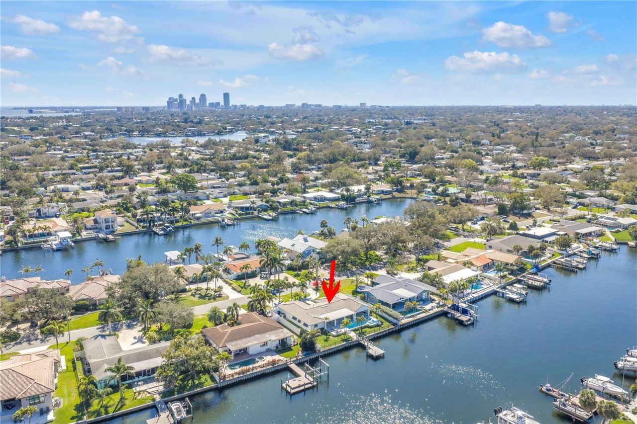 1093 42nd Avenue Ne, Saint Petersburg, FL 33703 Photo