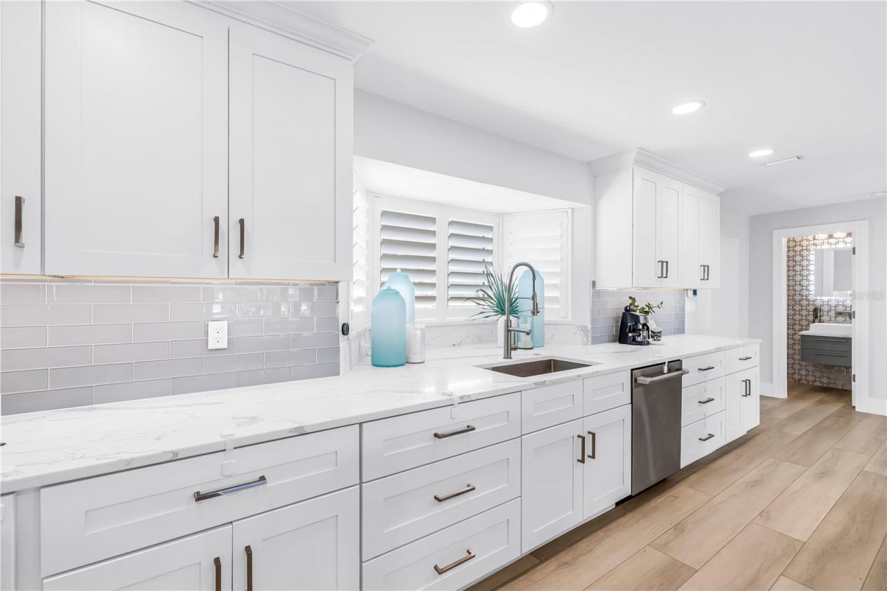 1093 42nd Avenue Ne, Saint Petersburg, FL 33703 Photo